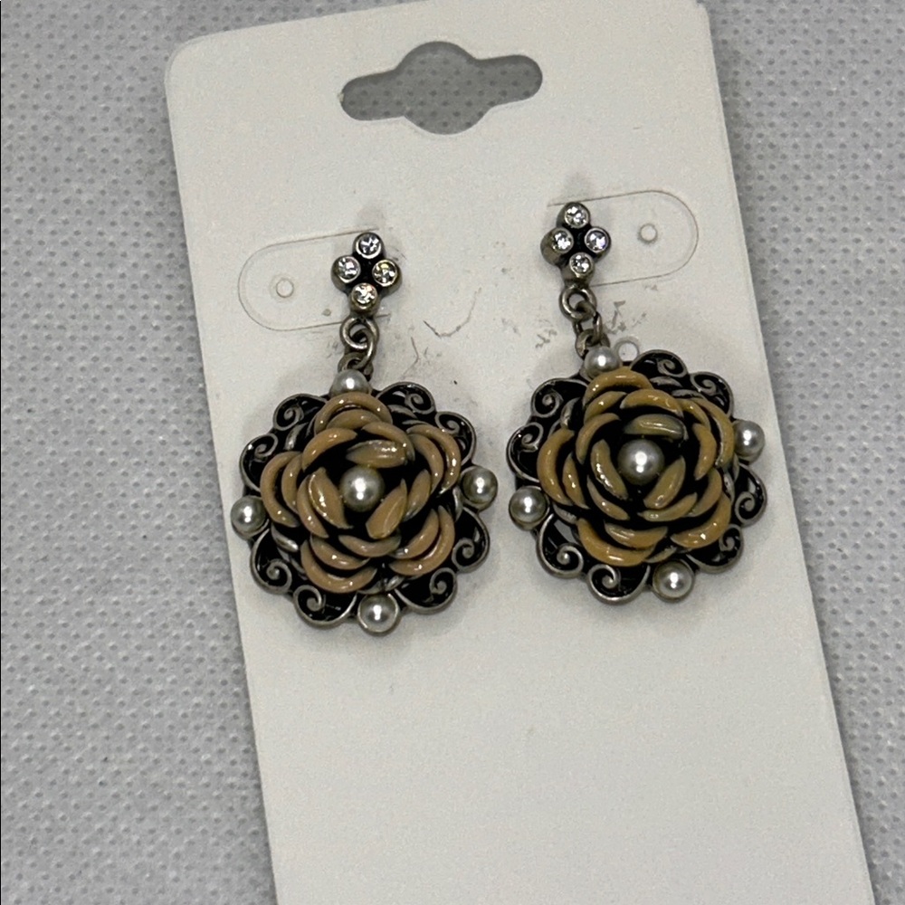 NWOT Floral Drop Earrings By Designer Sweet Romance